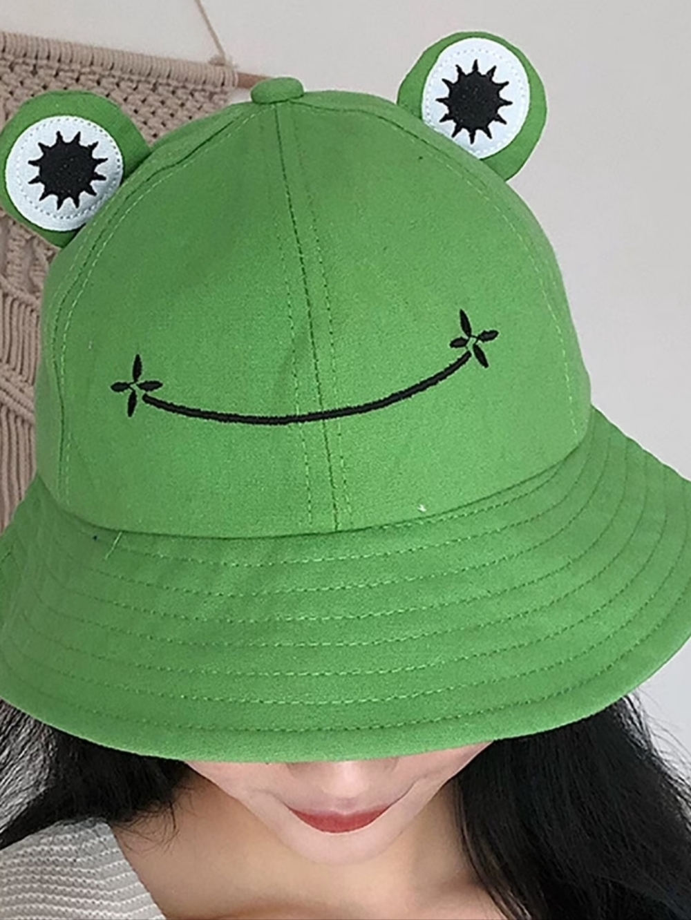 Green Frog Bucket Hat Cap One Size Sun Summer Fun